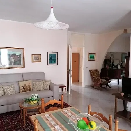 La Pupa Apartment
